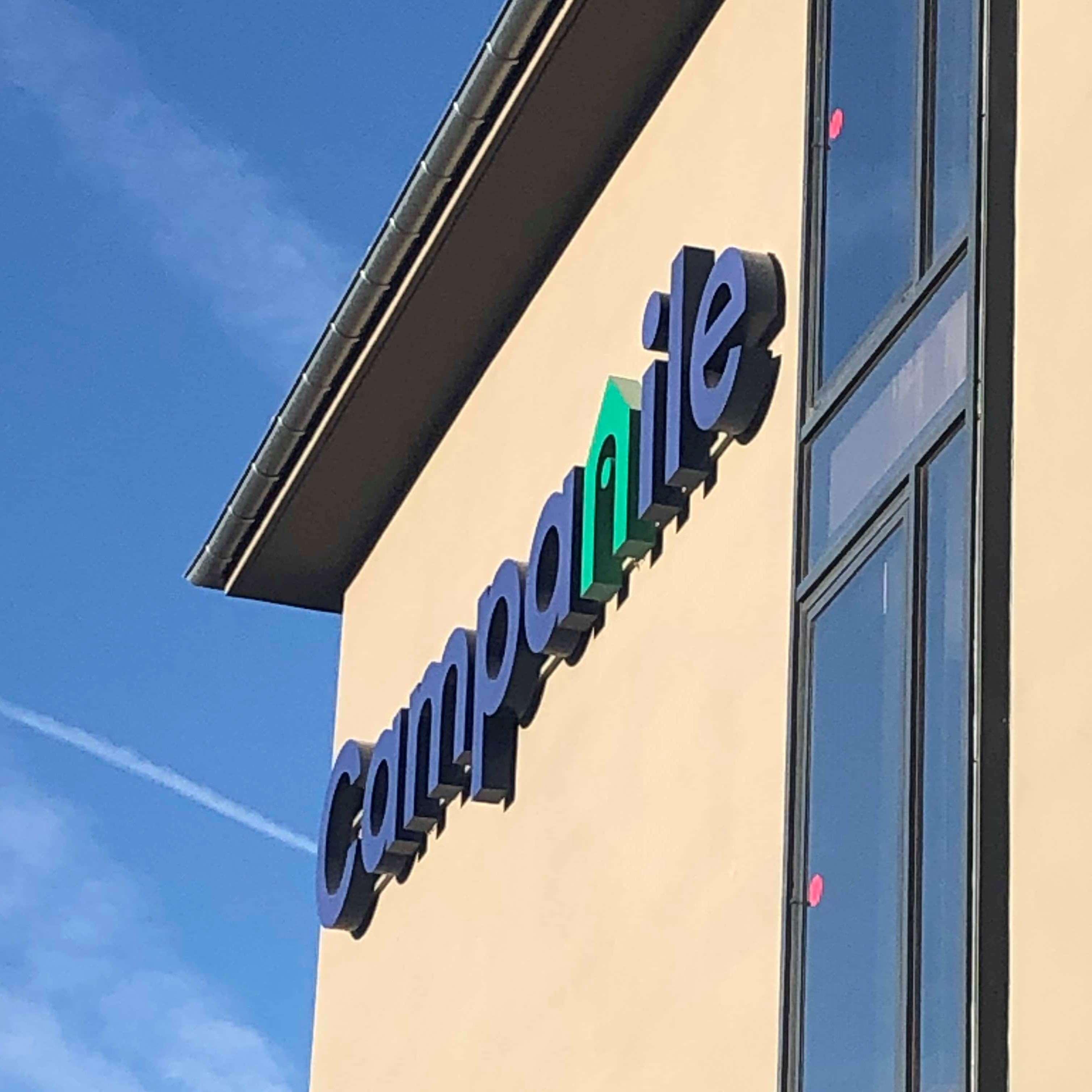 Campanile Marseille Est - Aubagne Hotel Exterior photo