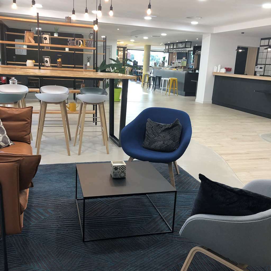 Campanile Marseille Est - Aubagne Hotel Interior photo